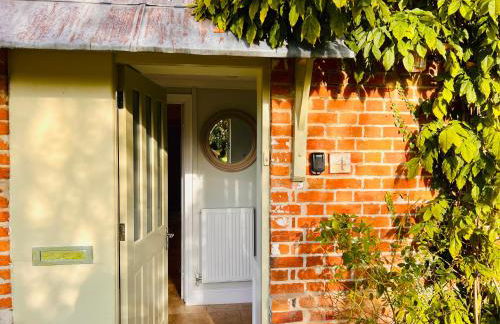 Charming Barn Retreat Near Pewsey & Woodborough - Foto 22