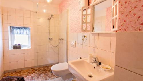 Schwesterherz im Schlafrock in Merxleben - Foto 5