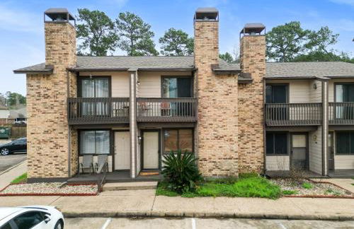 Cozy Huntsville Condo - 2BR Near SHSU - Pool - WiFi - Free Parking - Foto 12
