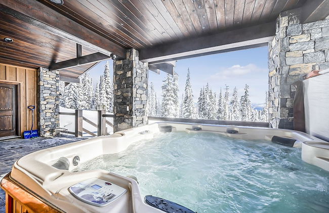 Inuksuk Lodge 4800 sq ft of Excellence - Photo 29