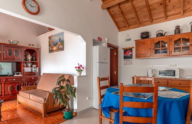 Casa do Tio Jos in Doze Ribeiras - Photo 5