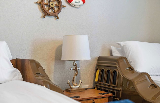 Modern Elegance of Regal Palms - Foto 13