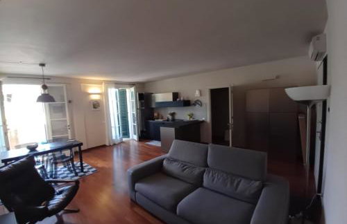 Elegante appartamento Tirrenia - Foto 1