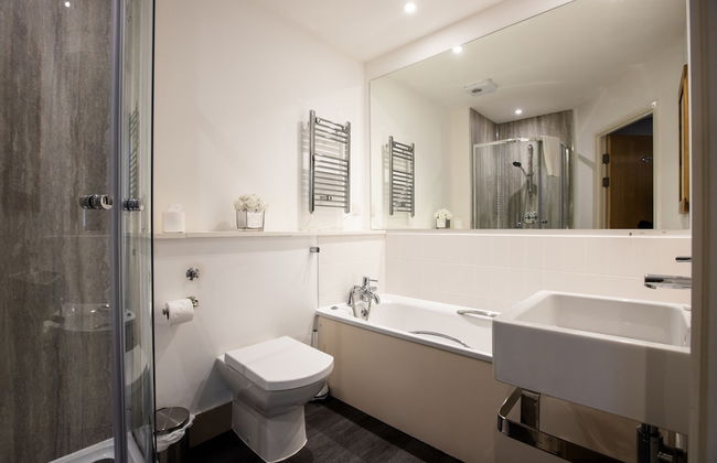 The Wren Beautiful Apartment inc parking - Foto 13