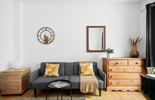 Famous Brick Lane - 1 Bed London Flat with Large Patio - Perfect for long stays - Foto 9