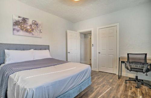 Charming and Quaint El Paso House with Backyard! - Foto 25