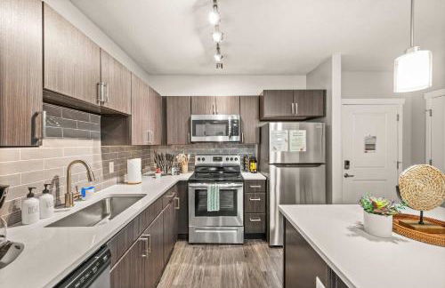 Bright 2BR SLC Apt Hot Tub Parking - Foto 22