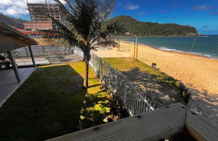 Casa em Itapema pé na areia, de frente ao mar - Foto 5