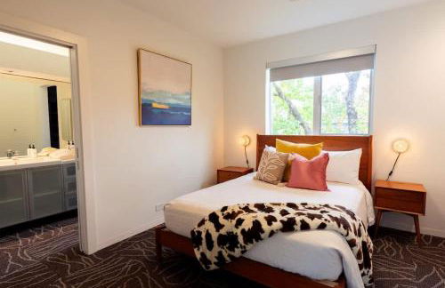 Rice Village Retreat - Rooftop deck - Sleeps 12 - Foto 18