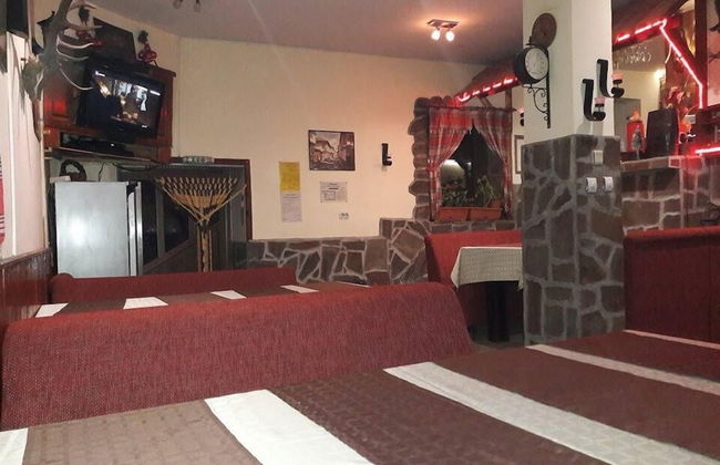 The Sharkov House - Photo 10