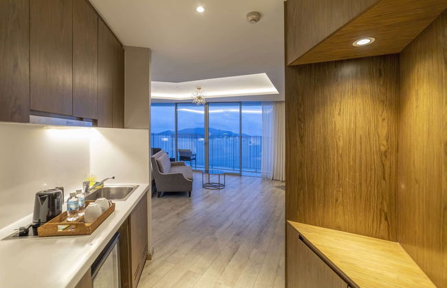 Panorama Beachfront Nha Trang by LYN Condotel - Photo 11