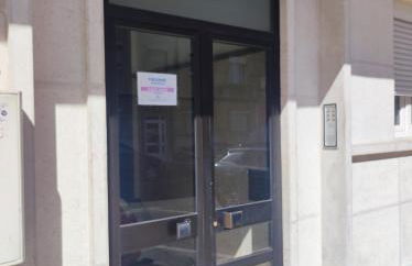 Lisbon traditional T2 with balcony in Damaia, Lisbon - Foto 32