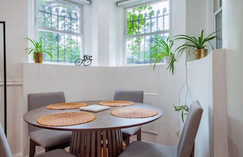 Fancy 1-BR in Central Location Parking available - Foto 12