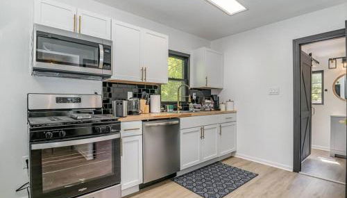 Black Cabin Getaway in Woods I Valpo - Foto 4