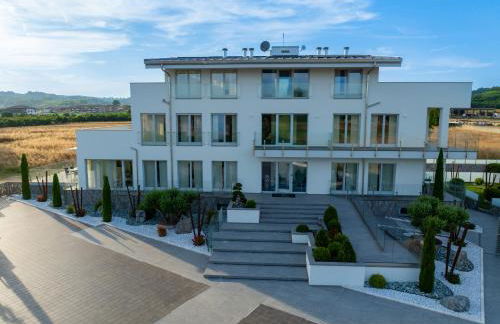 Alba Bra Royal Apartments - 2 - Photo 66