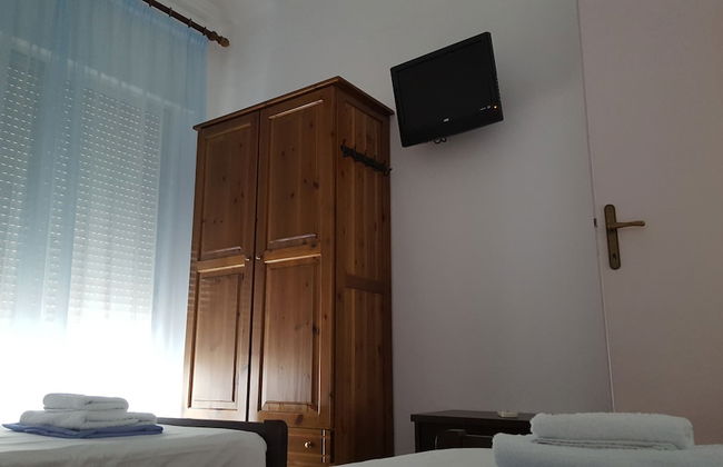 Natalie Apartments - Photo 10