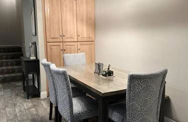 Rustic Modern Condo - Close to Village - Sleeps 10 - Foto 5