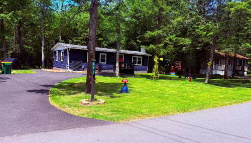 Bear Trails Retreat-Pocono Getaway Near Kalahari - Foto 3