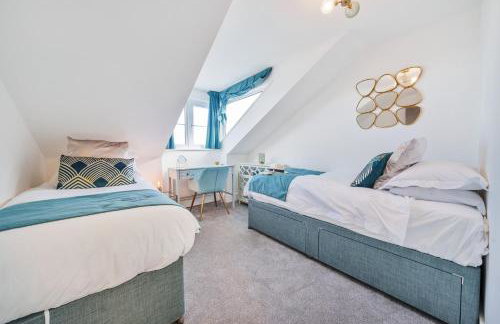 NEW! Stunning 2 Bed Beach Front Penthouse Apartment - Topaz, Compass Point - Foto 36