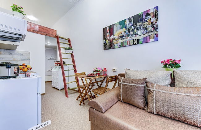 Semeiniy Ochag on Kurlandskaya - Photo 17