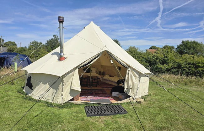 6m xl Bell Tent, Near Whitby, With log Burner - Foto 17