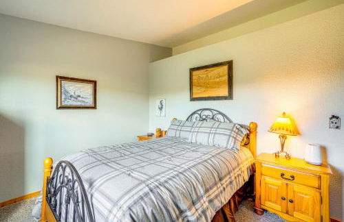 Deck and Views Pet-Friendly Cabin in Jefferson! - Foto 12