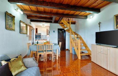 Awesome Home In Jalzabet With Kitchen - Foto 4