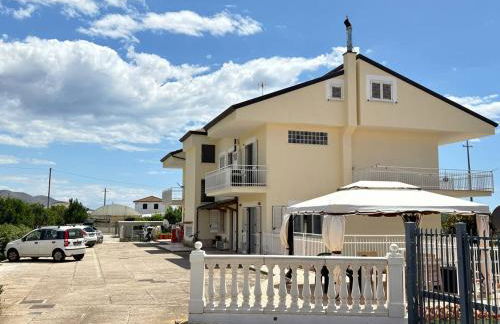 Casa Onda Blu - Lake View Flat, 4 mins from beach with parking! - Foto 25