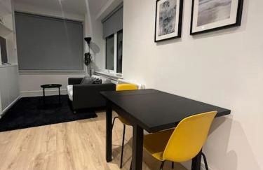 Voyager Haus Apartments, EV Charging Stations, London Heathrow Airport, LHR, Terminal 4, RE-Energise & GO - Foto 70