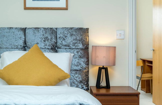 Cozy 2 bed Room Flat, Walking Distance From Excel - Foto 12