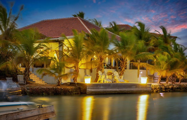 Ocean Breeze Villa with private pool - Photo 66