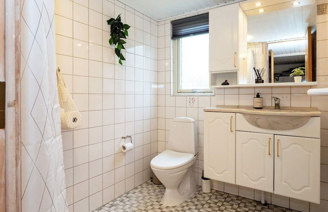 5 Person Holiday Home in Thyholm - Photo 12