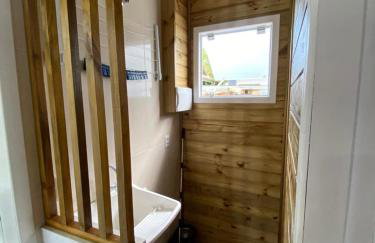 Conforto na praia 2 Quartos com Ar Até 6 Pessoas - Foto 5