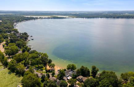 Waterfront On Rock Lake Firepit Fishing - Foto 7