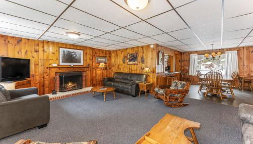 Bayview Cottage 3BR Fireplace Lakefront - Photo 2