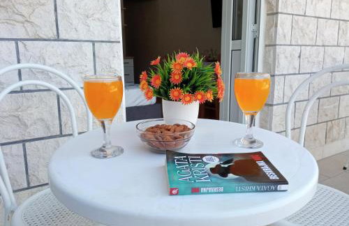 Sun Studio Apartment - Photo 18