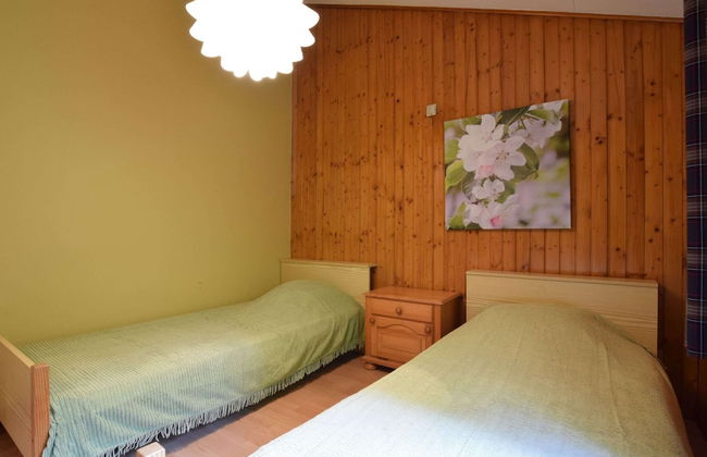 Peaceful Holiday Home in Tenneville near Forest - Photo 4