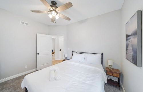 3BR 2BA Home with King Queen & Twin Beds - Foto 33