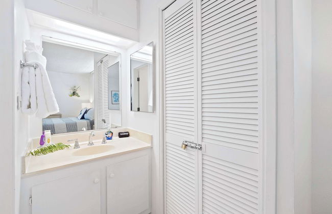 Kolu Honu Stunning Beachfront Condo for 2! - Foto 14