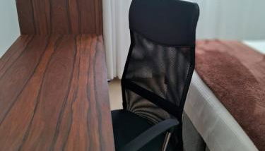 Lindo apto de 2 quartos e 1 banheiro c/ garagem - Foto 2