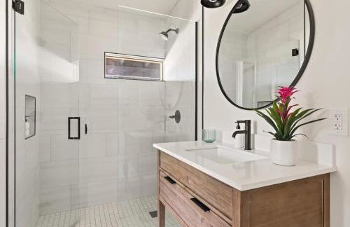 The Raven By The Cohost Company - Foto 73