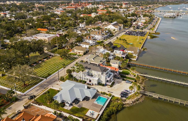 Eagles Nest at Villas on the Bay Retreat for 4! - Photo 39