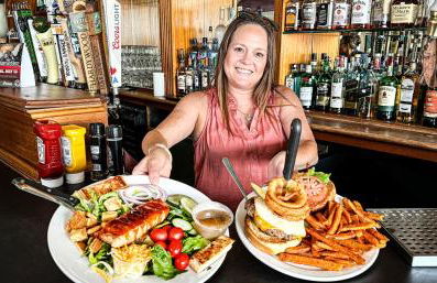 Fenced Yard, Swing Set Pawfect for Family and Dogs! - Foto 61