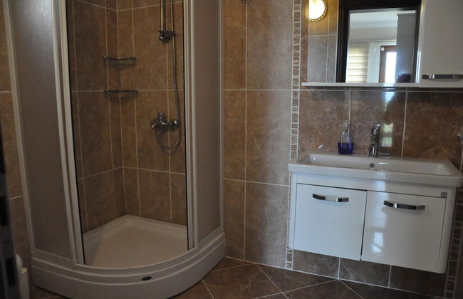 Beautiful 4-bed Villa Private Pools - Photo 13