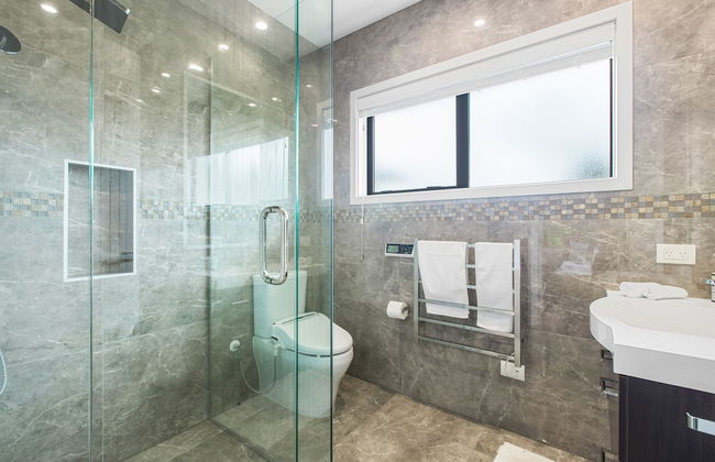 Luxe Whitford Mansion - Pool & Tennis Court - Photo 56