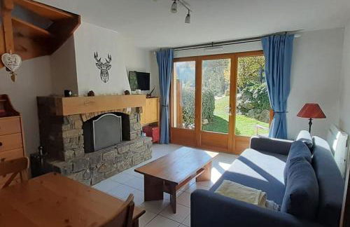 Joli triplex 3 étoiles, avec jardin et cheminée - Foto 1