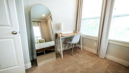 Downtown Escape - Backyard, Game room and Free Parking - Foto 3