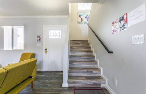 Cheerful 5BR house with parking near USC - Photo 7