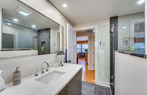 Modern Cabin in Lake Placid w/ Mountain Views! - Foto 11