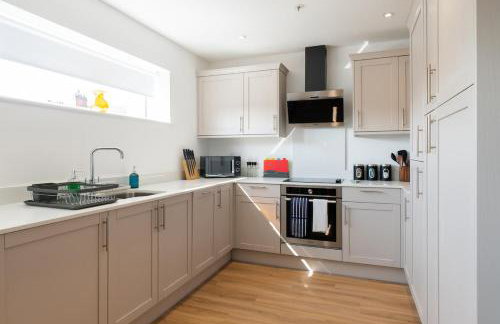 Elegant 2BR Apartment for a Relaxing Getaway # 4 - Foto 10